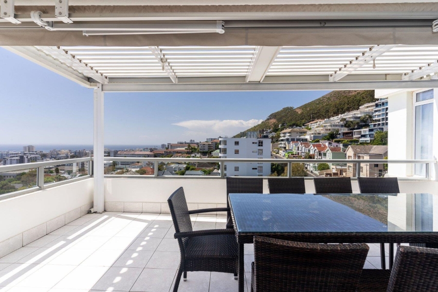 3 Bedroom Property for Sale in Fresnaye Western Cape